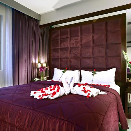 Royal Palm Hotel & Conference Center Cengkareng Jakarta Exterior photo